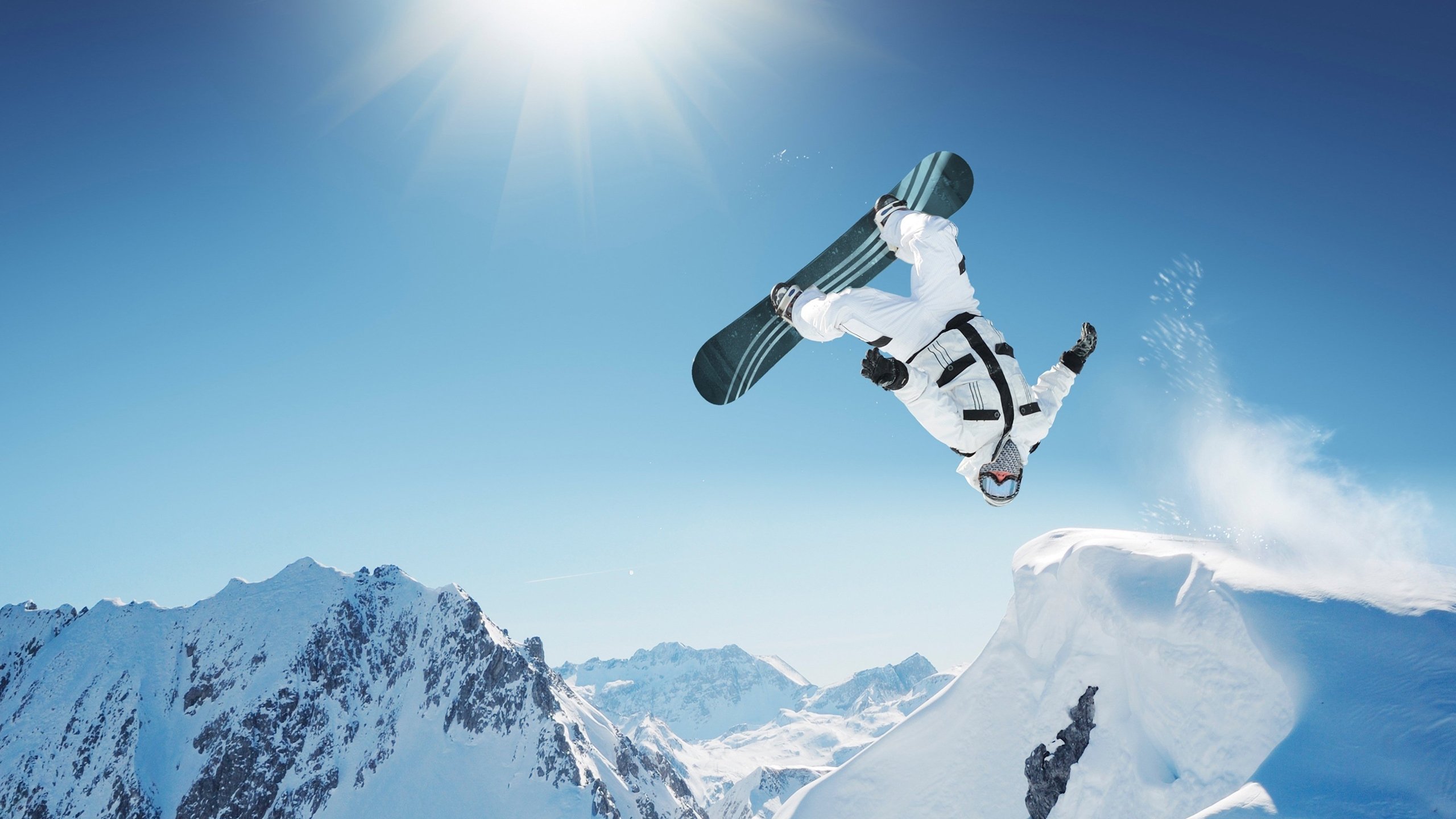 比利时友谊赛引爆热议,冠军热门格局生变,战术细节暗藏哪些玄机?